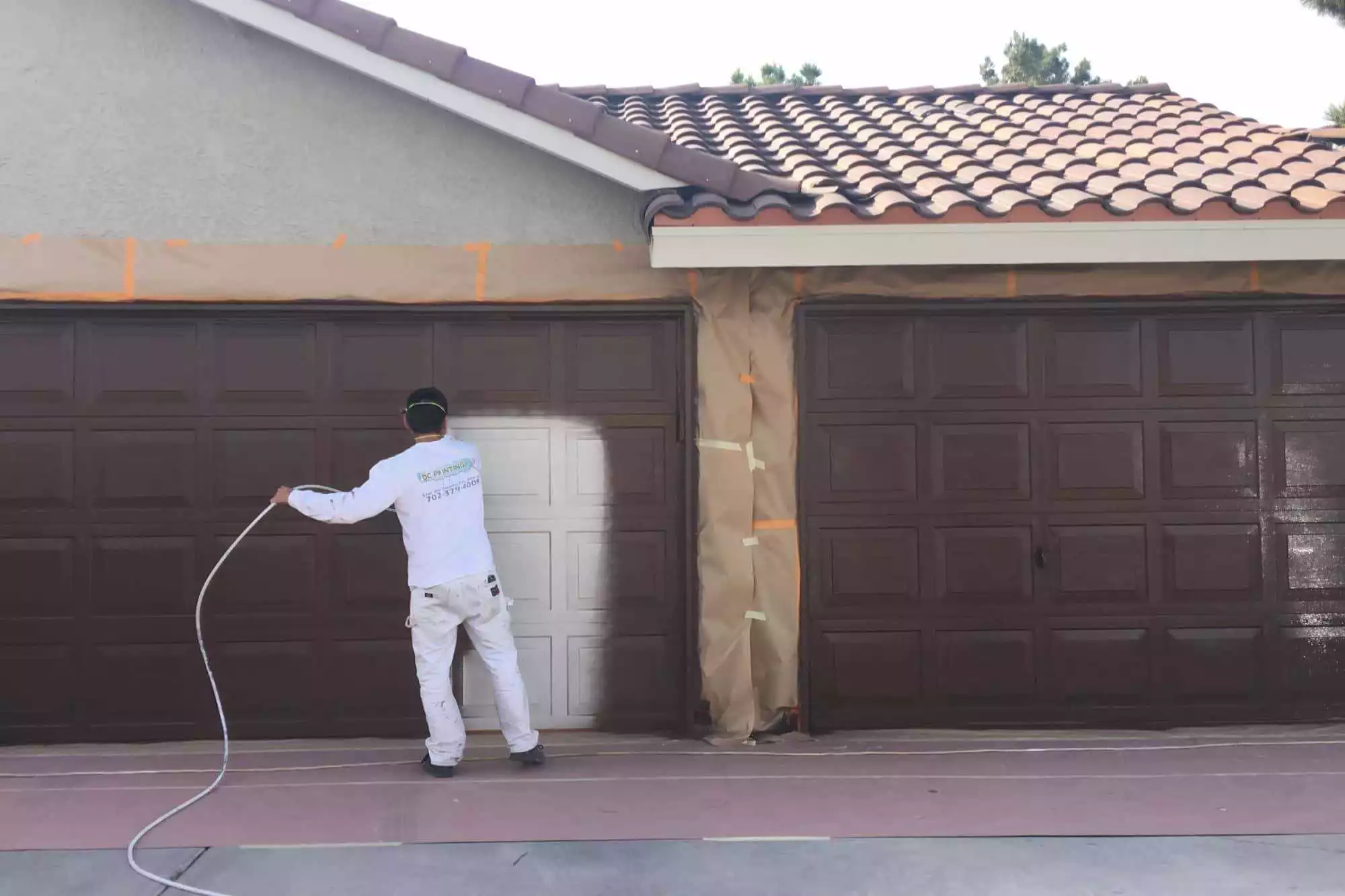 Painting-Your-Garage-Door
