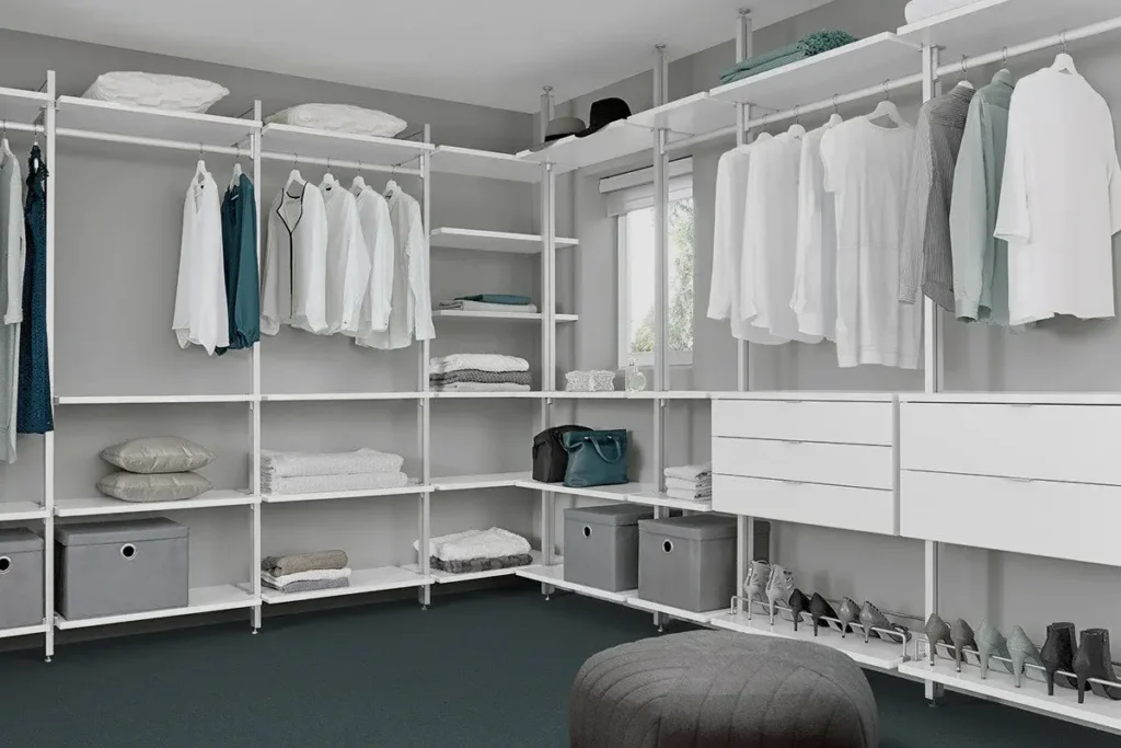 Modular shelving units