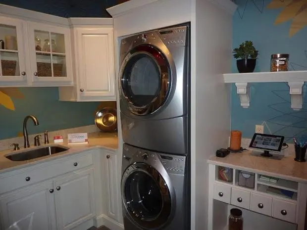 Advantages of Using Stackable Washers and Dryers