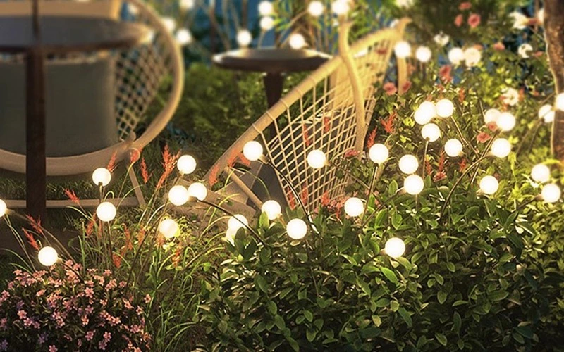 solar garden lights