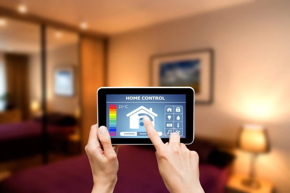 Smart Lighting Systems Control with Your Phone