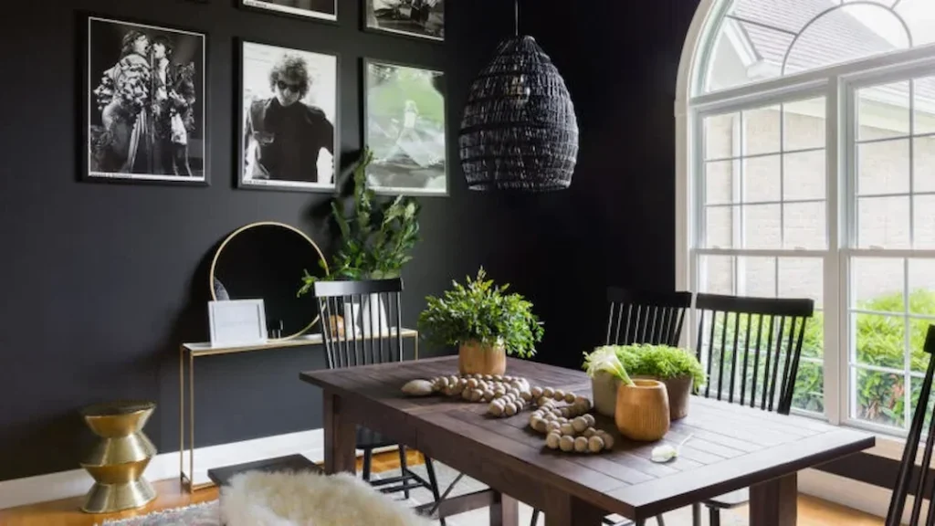 Key Elements of Blackish Home Decor
